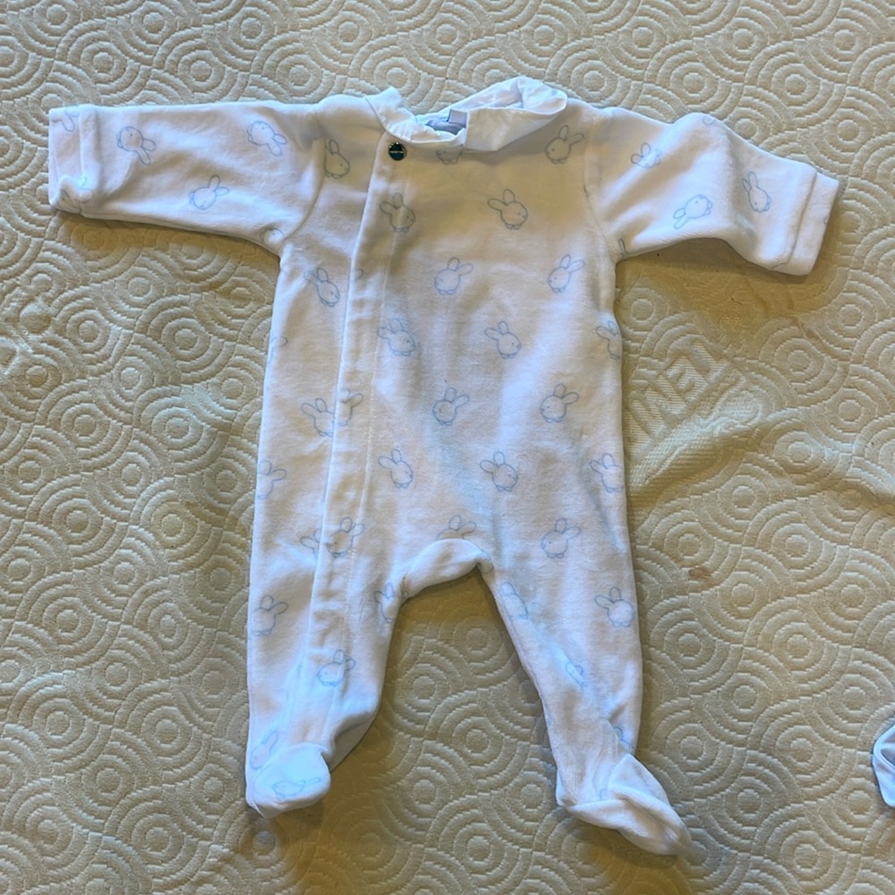 Jacadi 0M white footie with blue bunny pattern